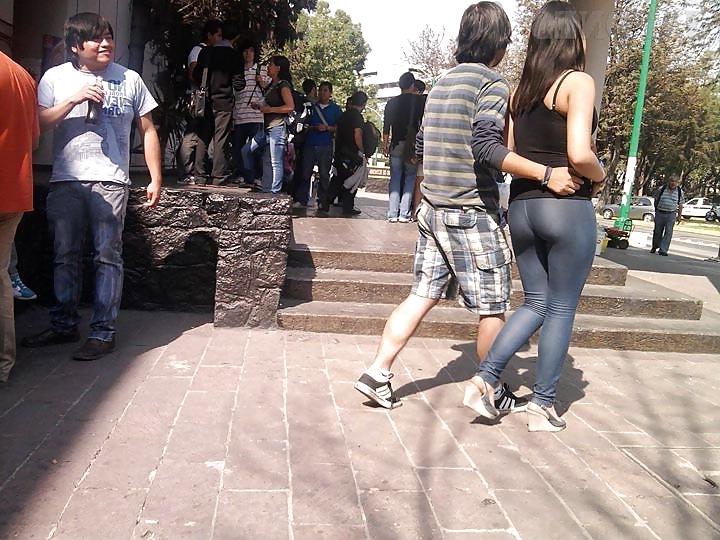 16P Estudiantes de Arte Univesidad