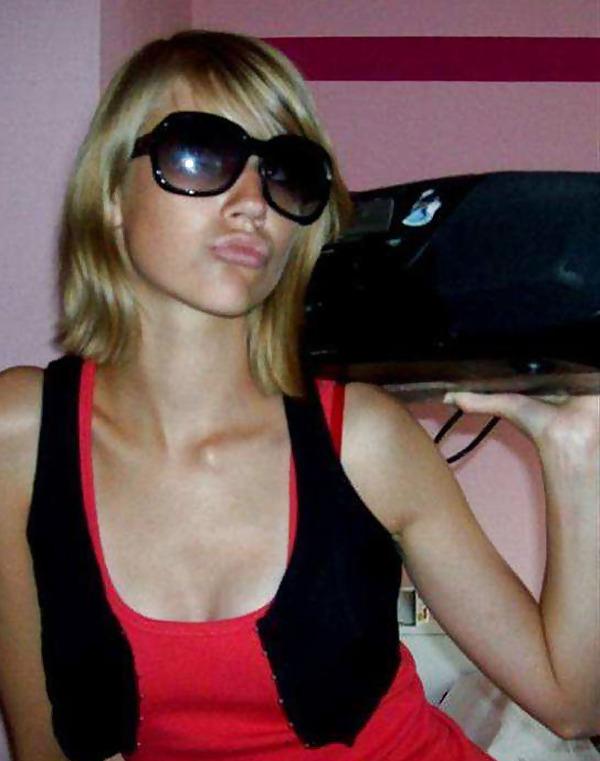 25P Sexy glasses 1