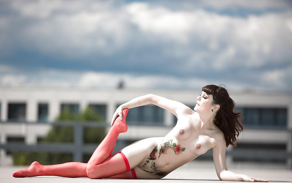 25P Gorgeous and sexy nude art