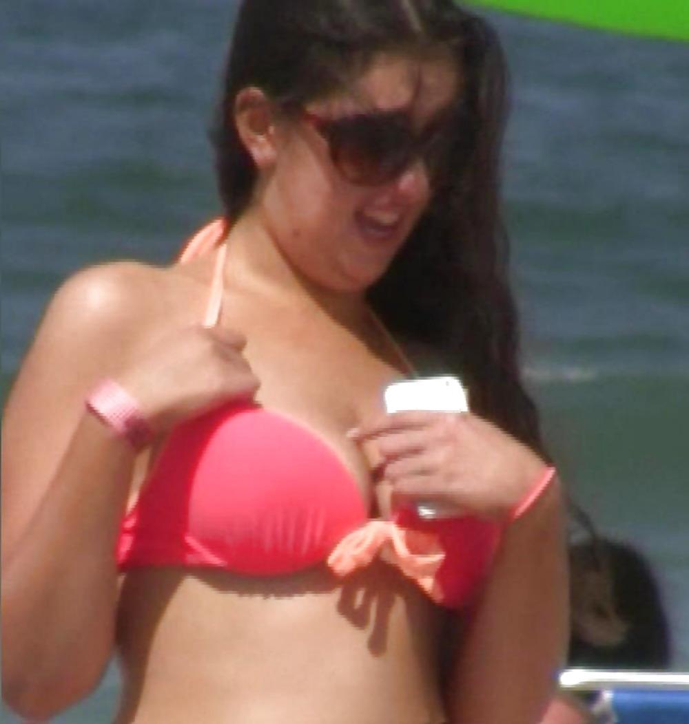 19P Chubby Teen Great Tits