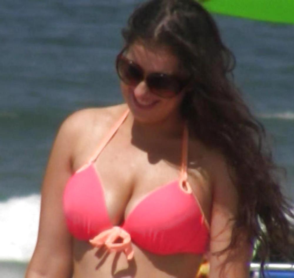 19P Chubby Teen Great Tits