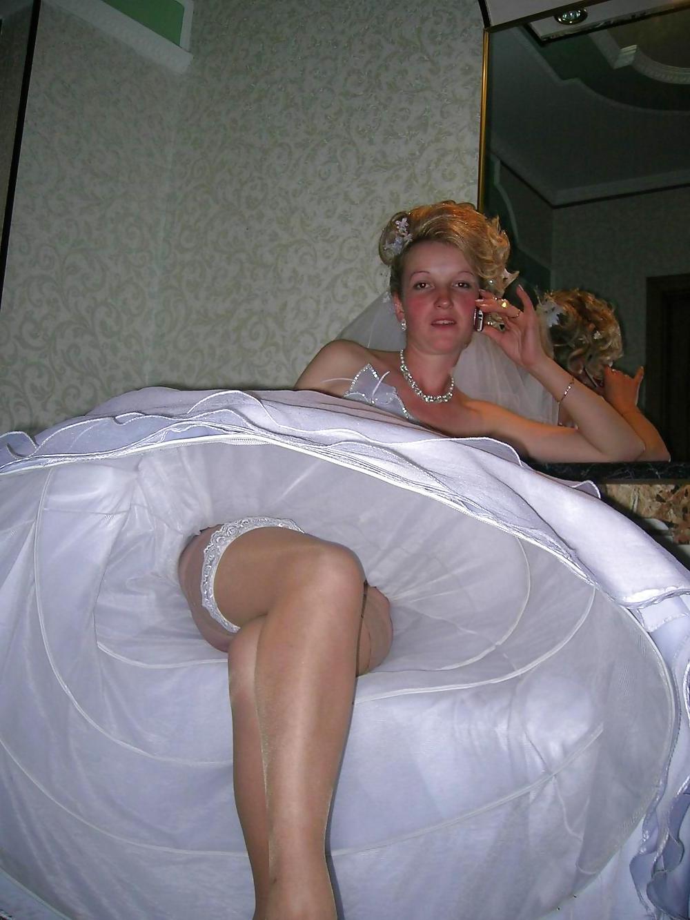 15P Here CUMS The Bride 07