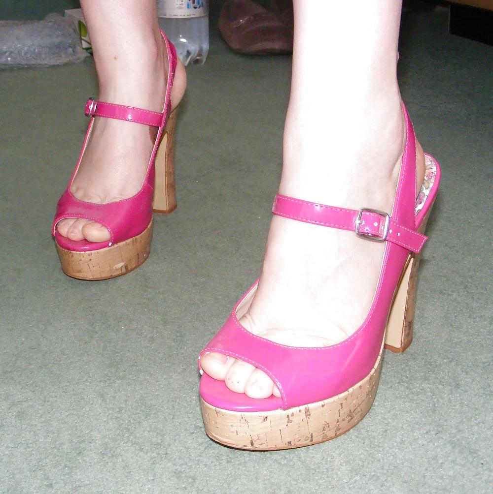 25P Feet and heels