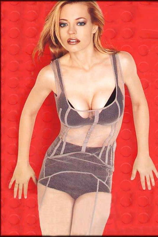 23P Female celebs - More from the archives