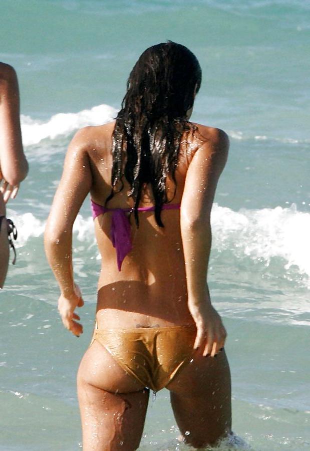 23P Female celebs - More from the archives