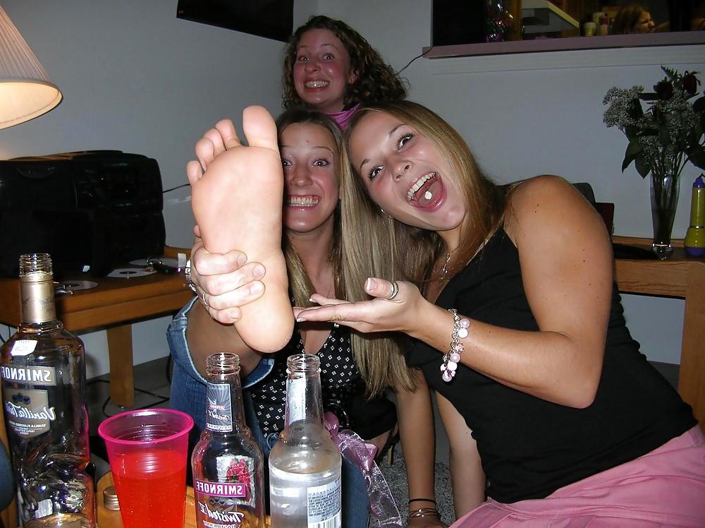25P Love Me Some (Legal) Teen Feet
