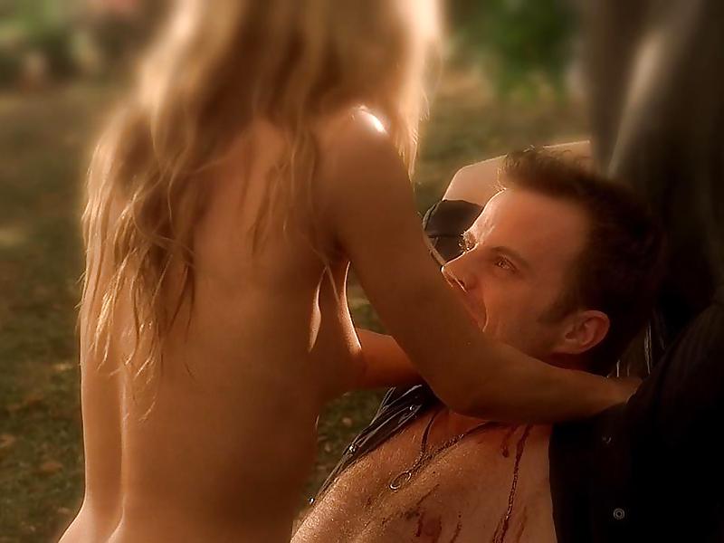 6P Anna Paquin Topless