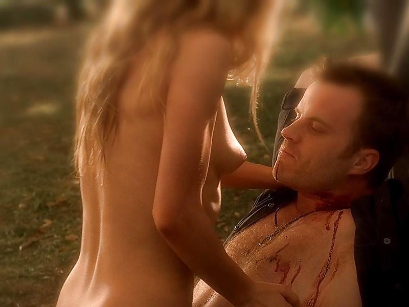 6P Anna Paquin Topless