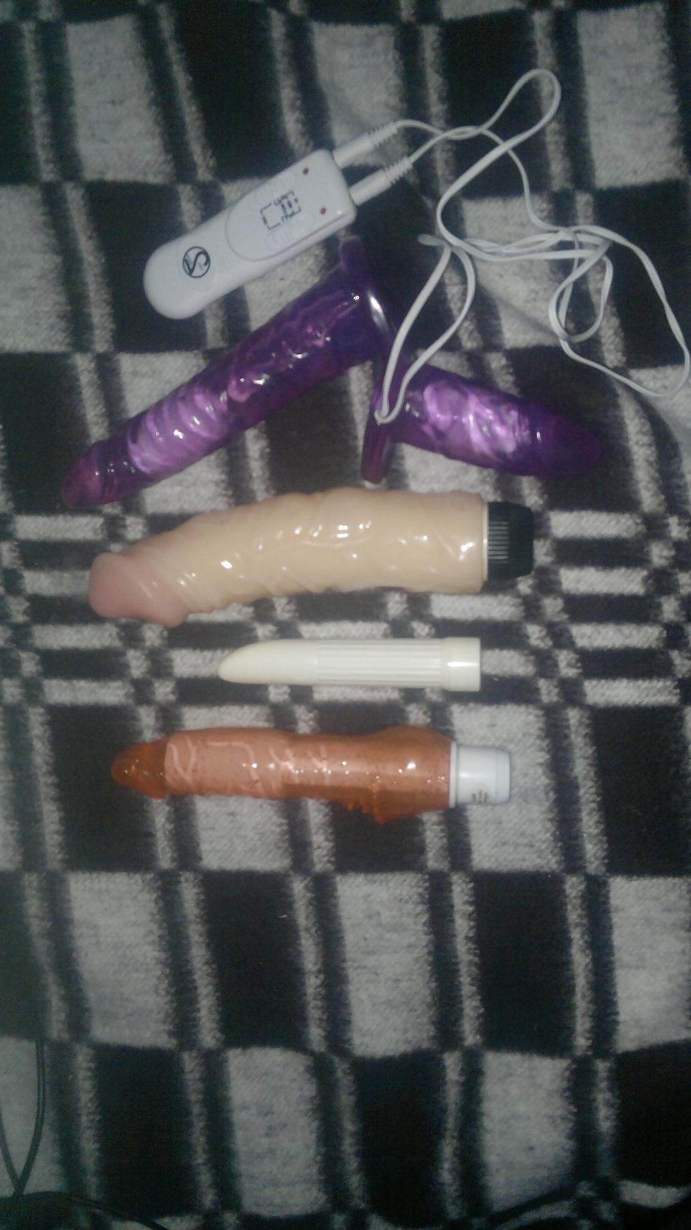 8P Toys