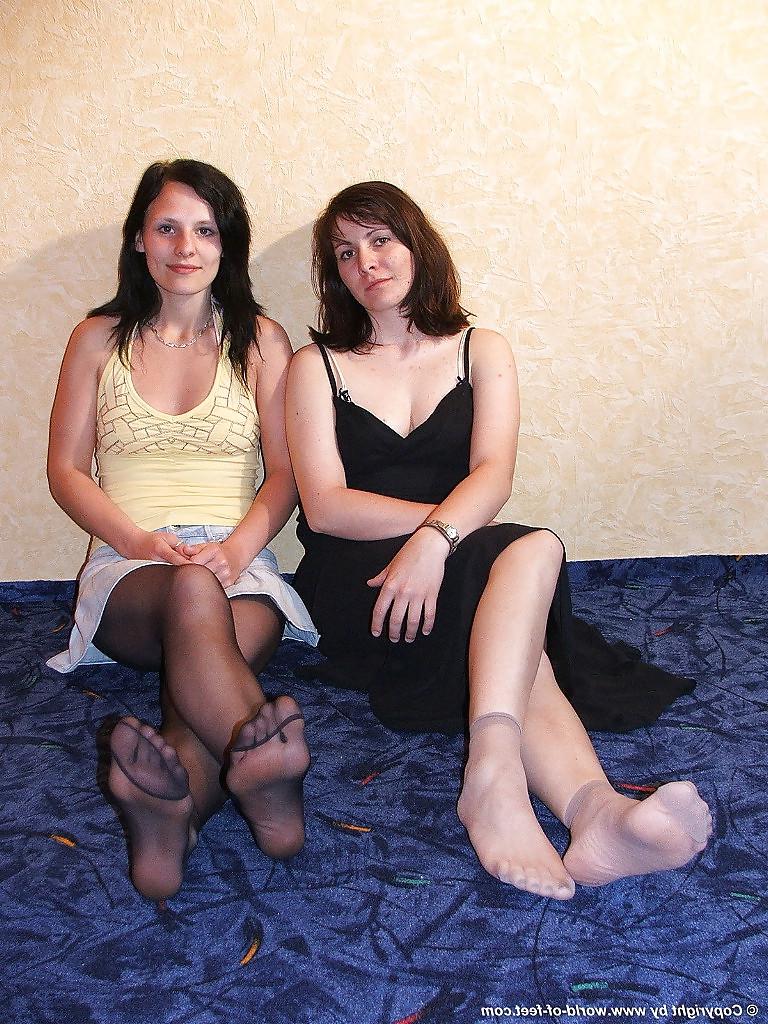 25P Feet & Socks