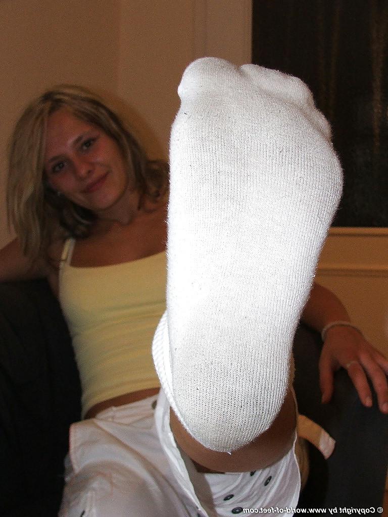 25P Feet & Socks