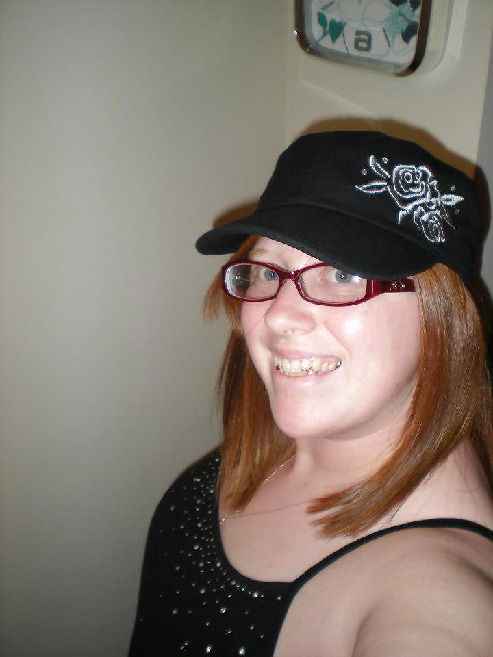 25P Chubby Teen Redhead Ruth