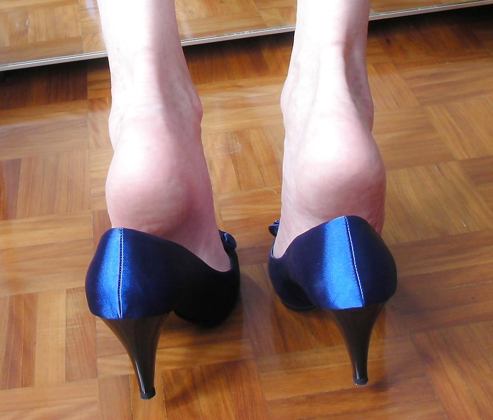 9P When my feet want to play