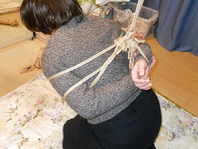 25P Rope play by professional