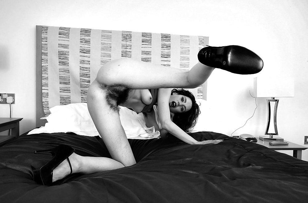 13P JESSICA NUDE ART