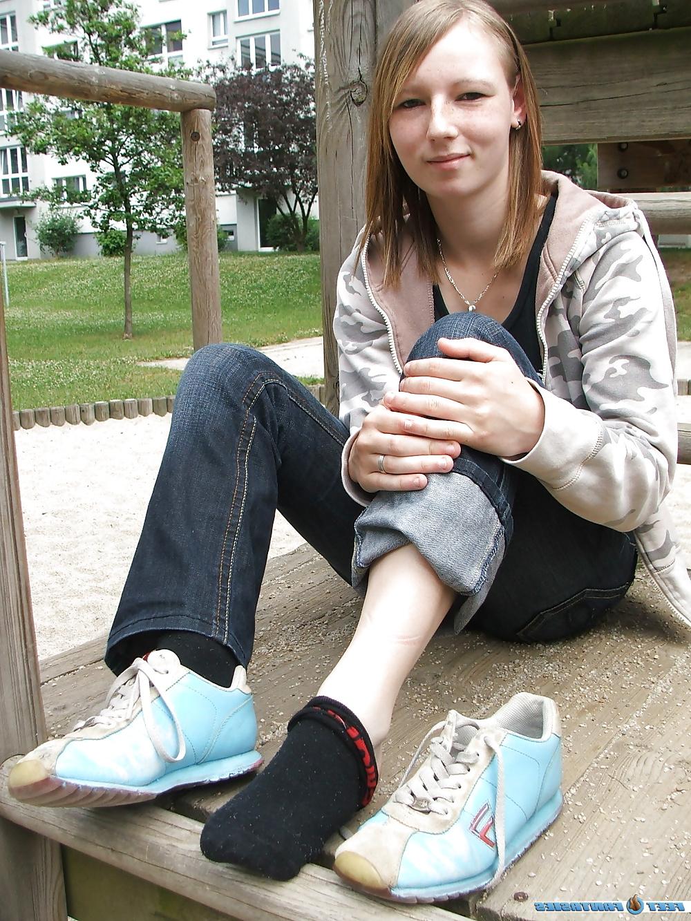 13P Feet & Socks