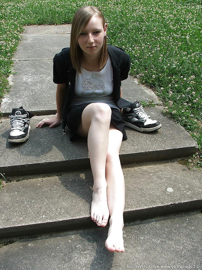13P Feet & Socks