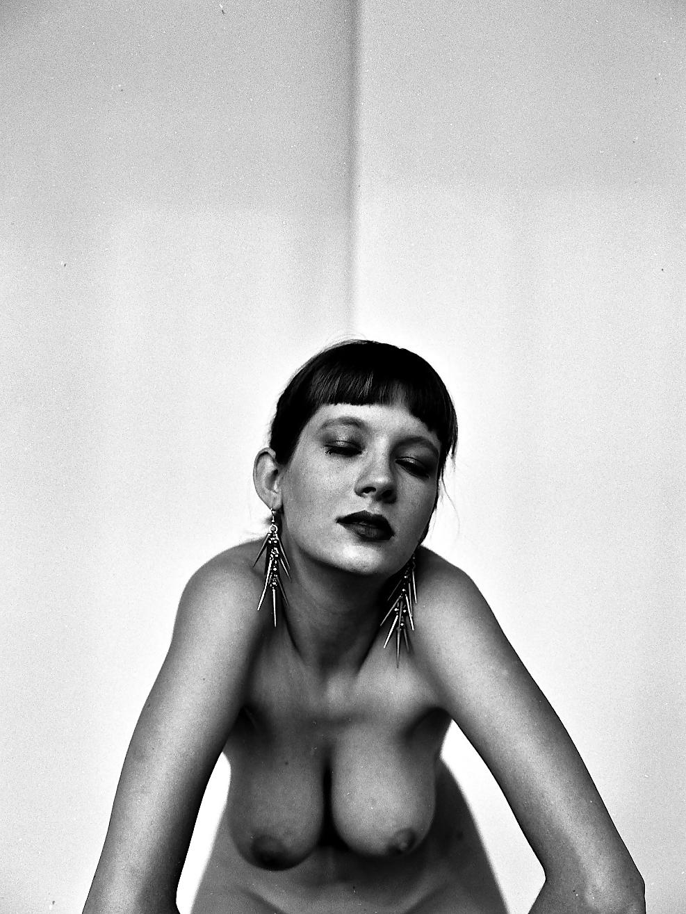 25P Artsy Nudes 8