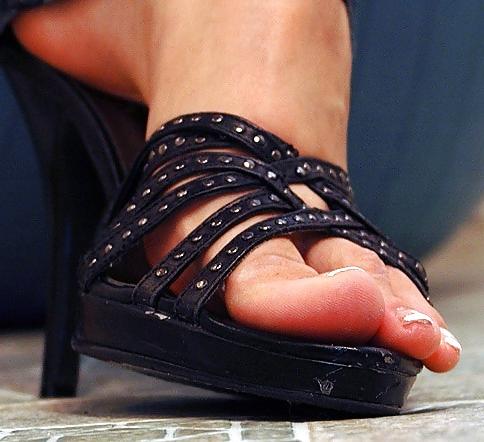18P Beautiful female toes in sandals