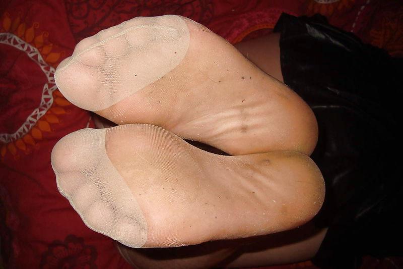 24P Nylon feet and legs-1 Zantas