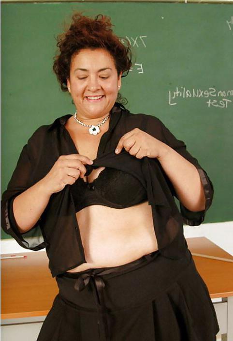 12P Female schoolteacher 1.