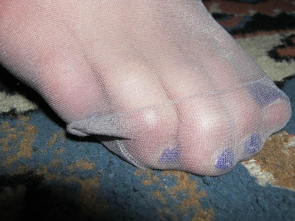24P Stocking Toes