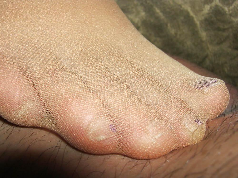 24P Stocking Toes