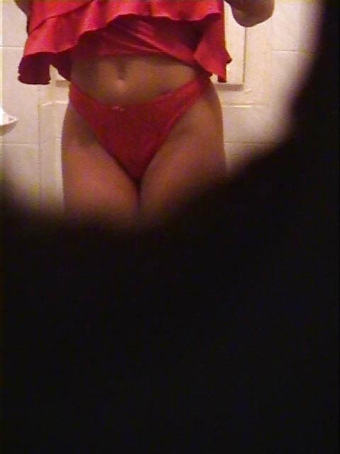 24P My hot cousin spied in the toilet - years ago