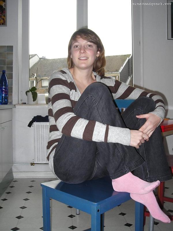 25P Feet & Socks -  German Girls