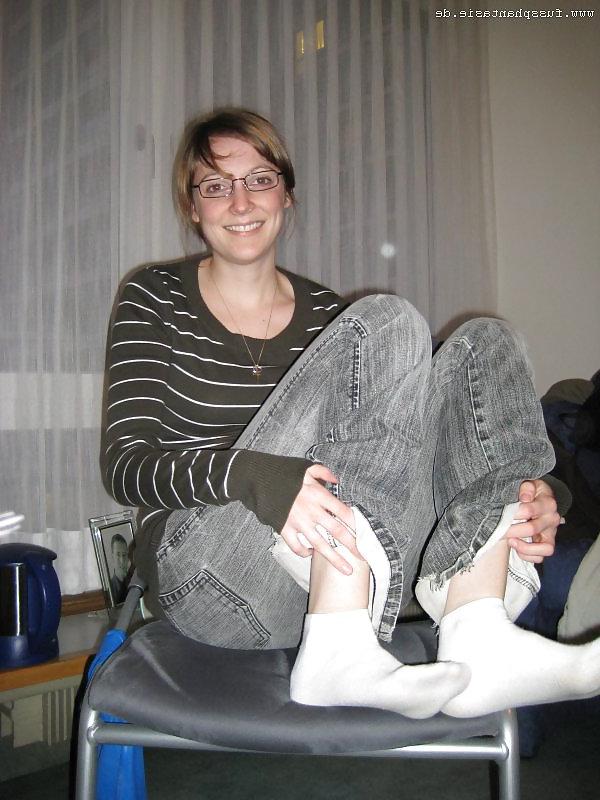 25P Feet & Socks -  German Girls