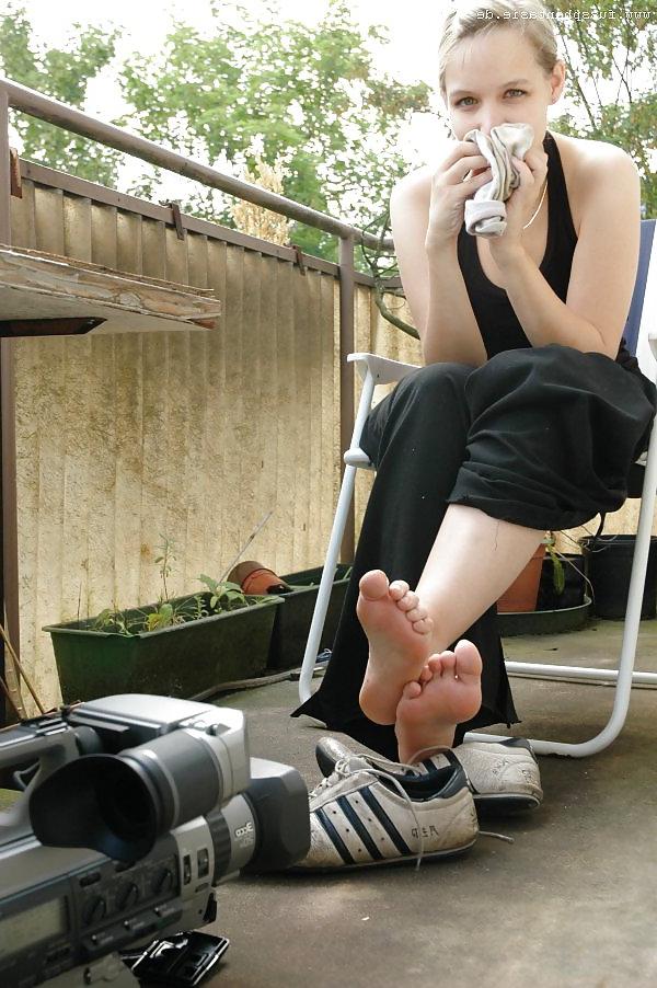 25P Feet & Socks -  German Girls