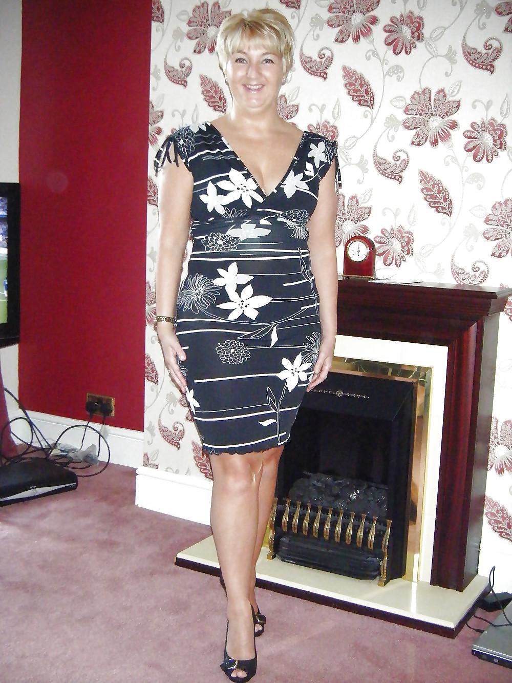 25P Real hot moms
