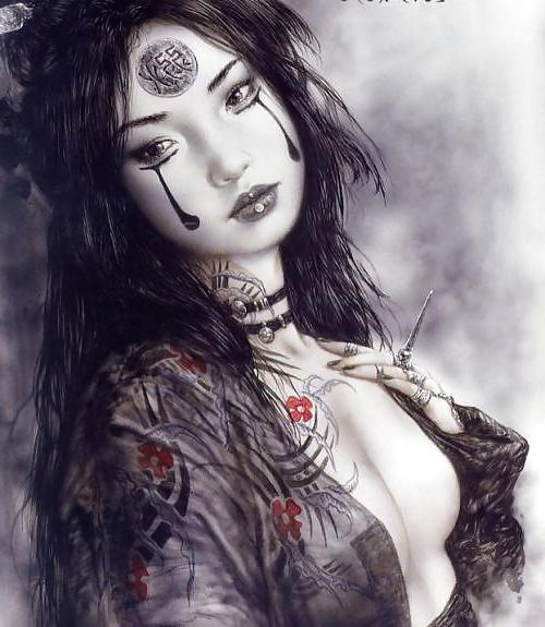 24P Erotic Art - Pinups -  Luis Royo