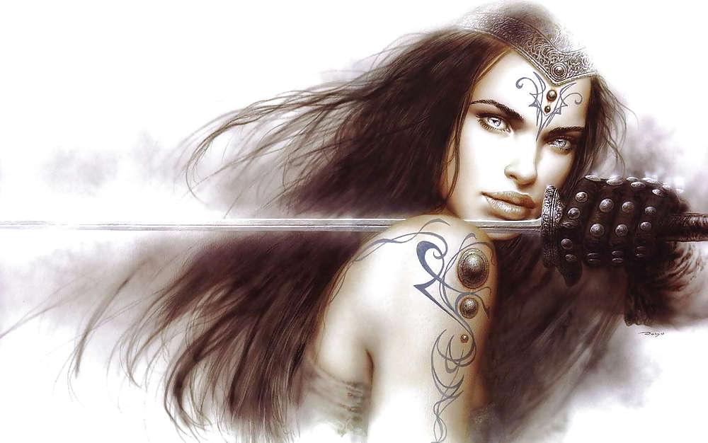 24P Erotic Art - Pinups -  Luis Royo