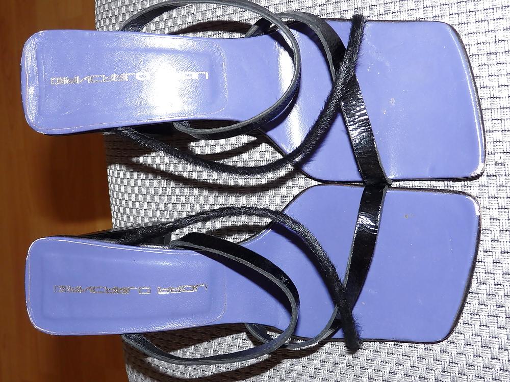 18P Wifes heels sandals sexy toes feet