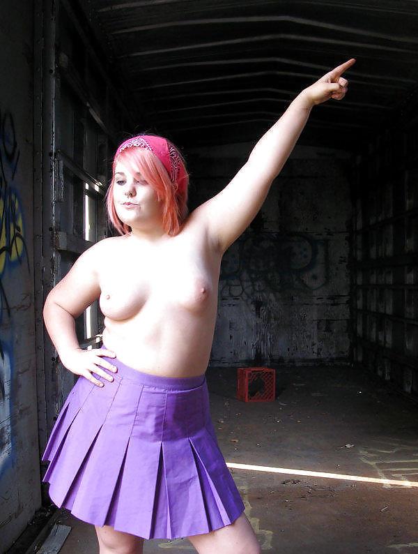 25P CHUBBY AMATEURS - SO FUCKING GOOD II