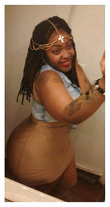17P BIGGEST THICKEST ASS IN AMERICA!!! nice young teenage bitch