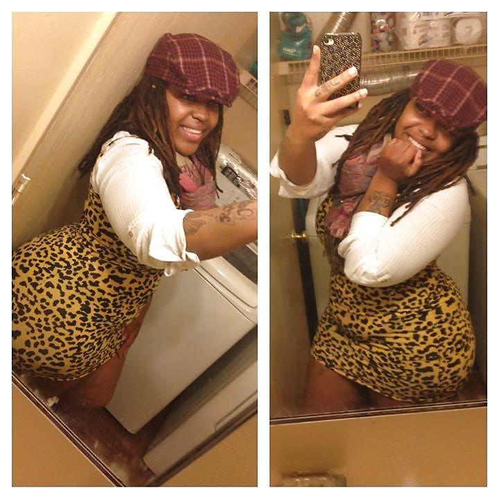 17P BIGGEST THICKEST ASS IN AMERICA!!! nice young teenage bitch