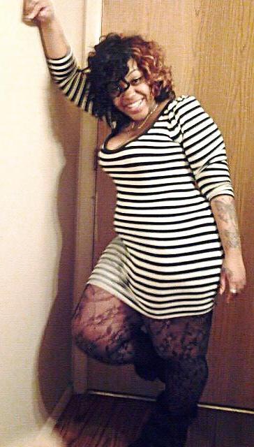 17P BIGGEST THICKEST ASS IN AMERICA!!! nice young teenage bitch