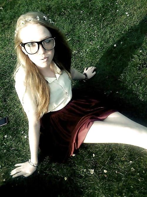 24P Girls in glasses, cum and sex in glasses.