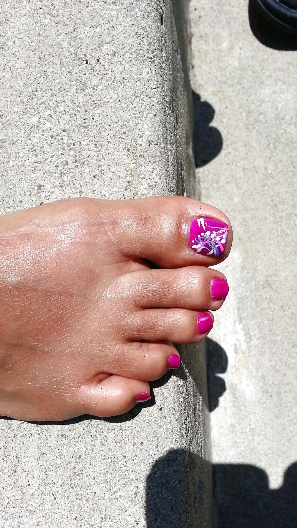19P Feet and toes( new )