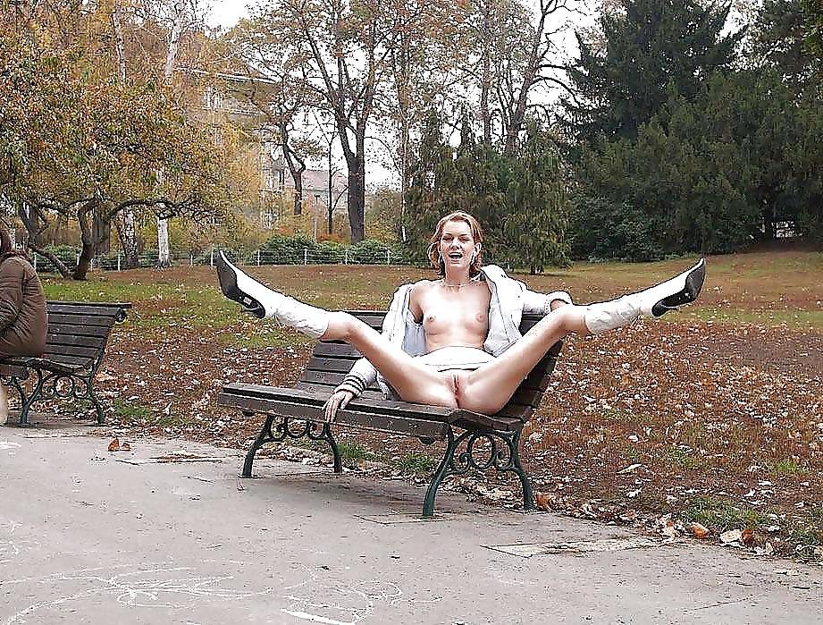 18P Wide and Open in Public -147-