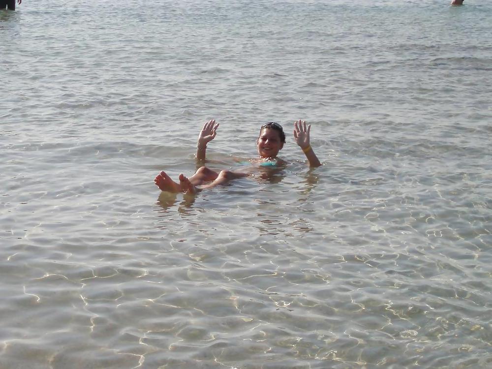 25P Topless in Egypt