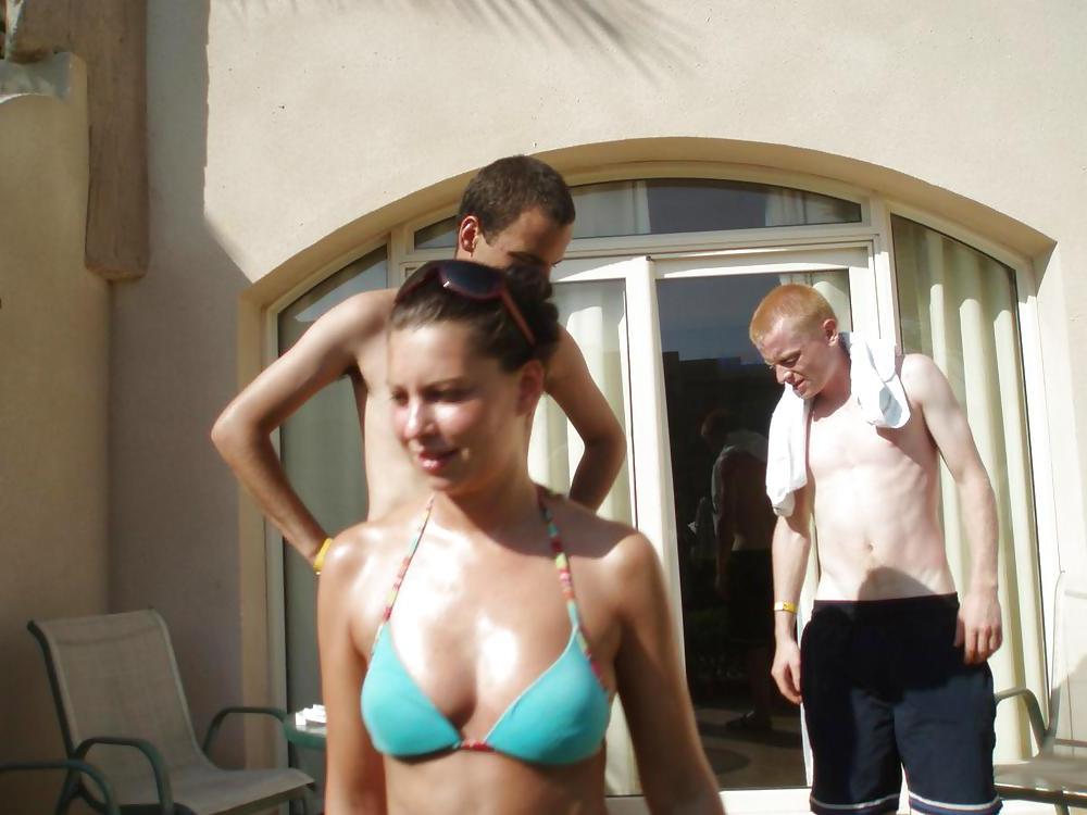 25P Topless in Egypt