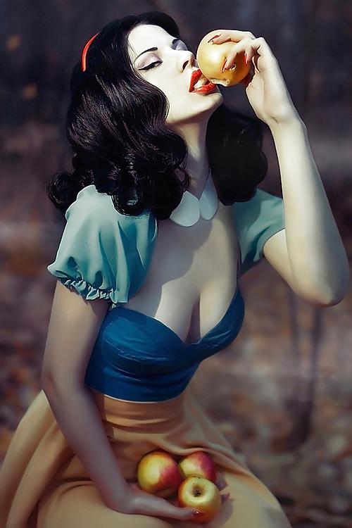 23P Sexy Disney Princesses real life models