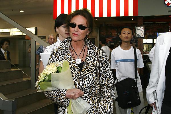 17P Jacqueline Bisset-Mature Hollywood Goddess