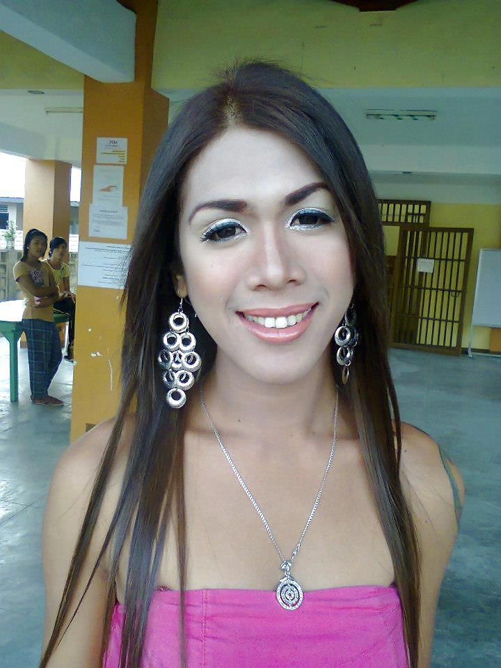 12P A goddess beauty...