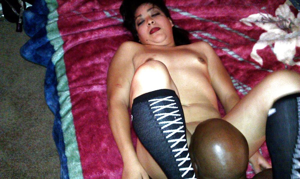 18P Getting my sweet  chubby pussy eating out  