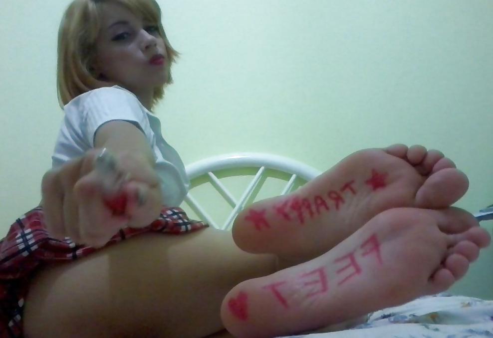 10P Tranny feet