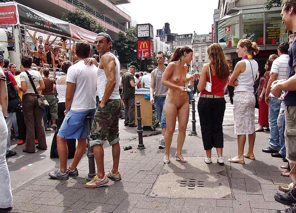 25P Nude and Horny in Public - Session 1